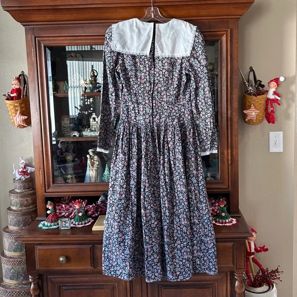 Vintage Gunne Sax Dress - Picture 6 of 9